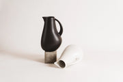 Stoneware Pitcher | Kuduo 64 Oz