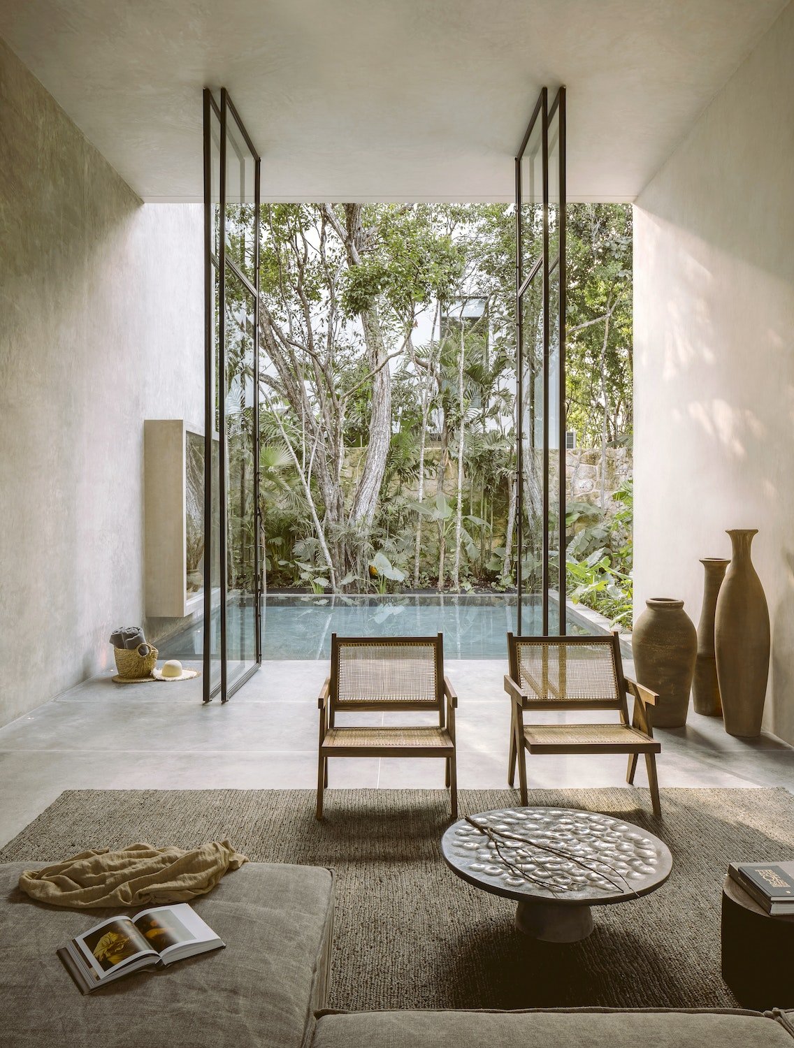 Concrete Jungle - DWELL by CMgestalten US Shop