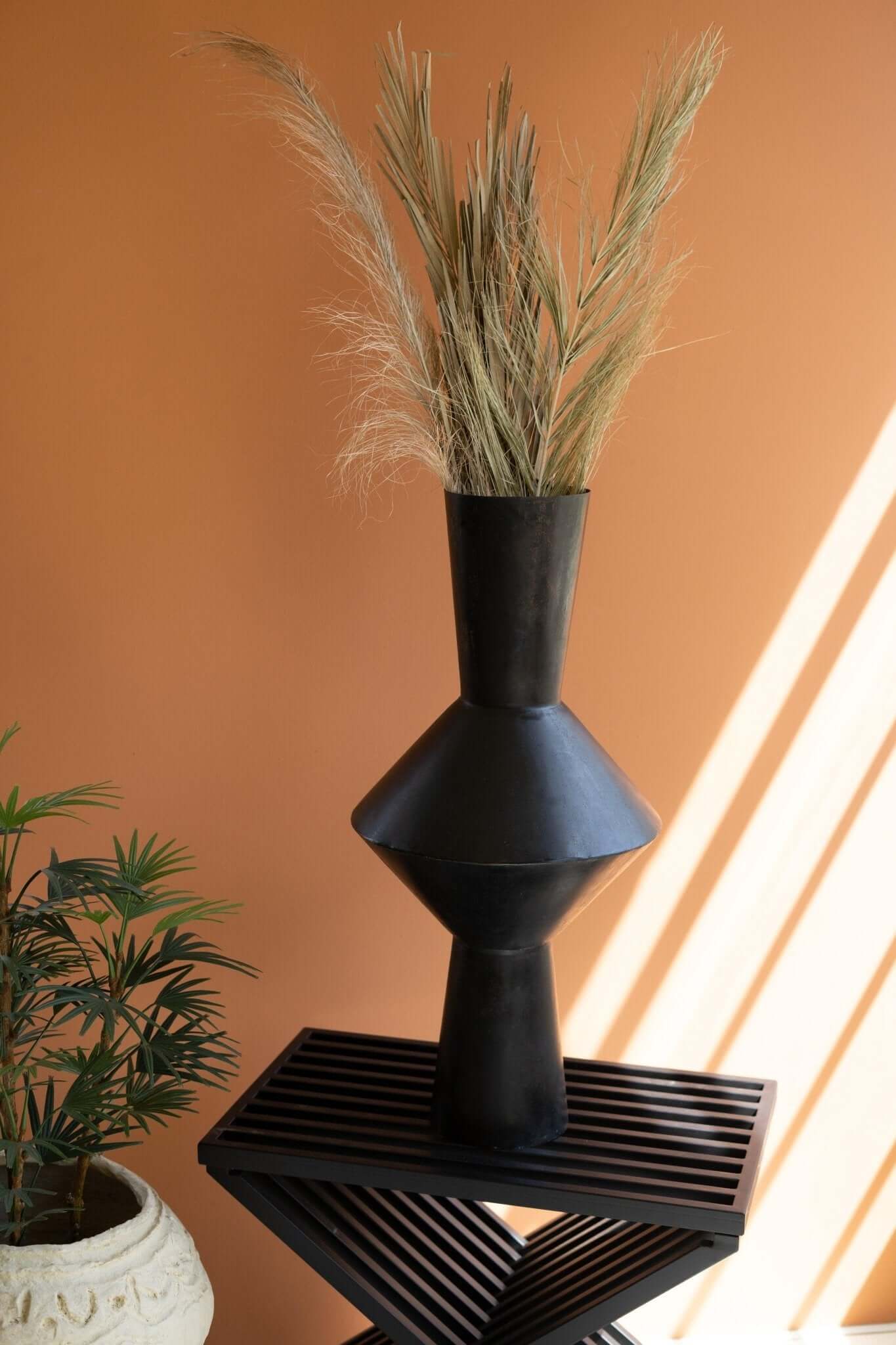 EXDOUS | FLOOR VASE - DWELL by CMKalalou