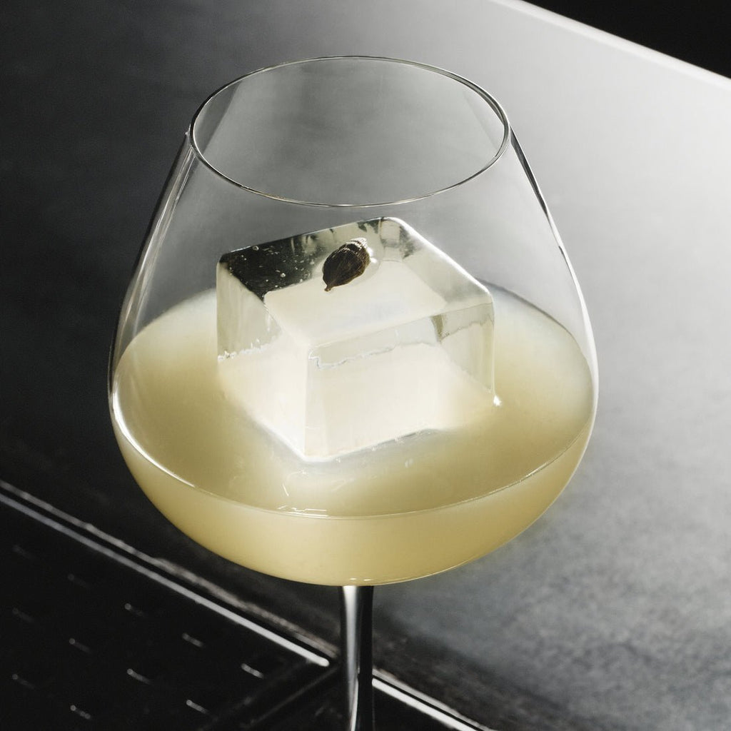 Orrefors Aroma Copa Gin Glass – Spritz Crystal Clear (Set of 4) - DWELL by CMOrrefors