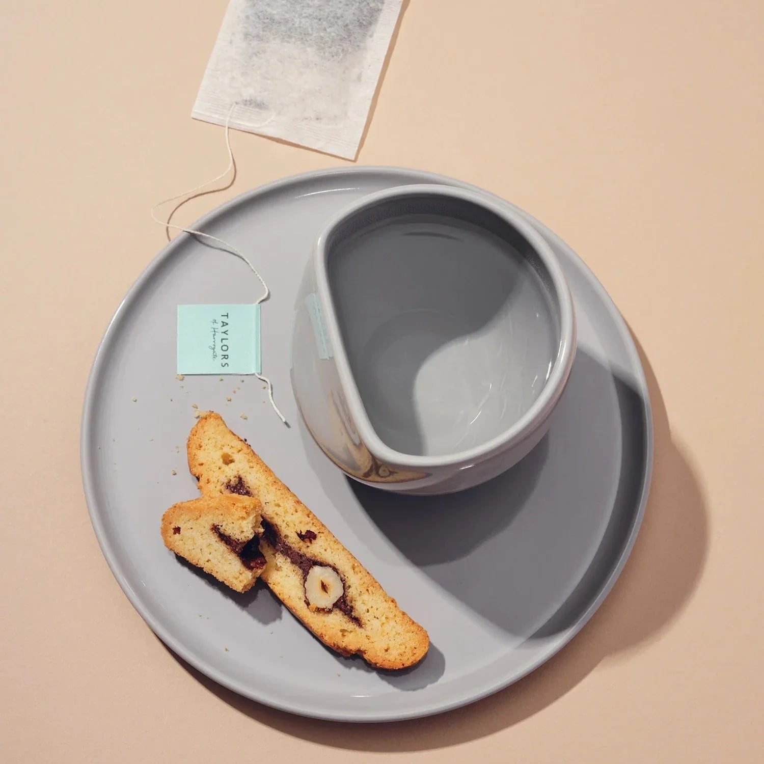 S/4 Medium Plate - DWELL by CMFors Studio