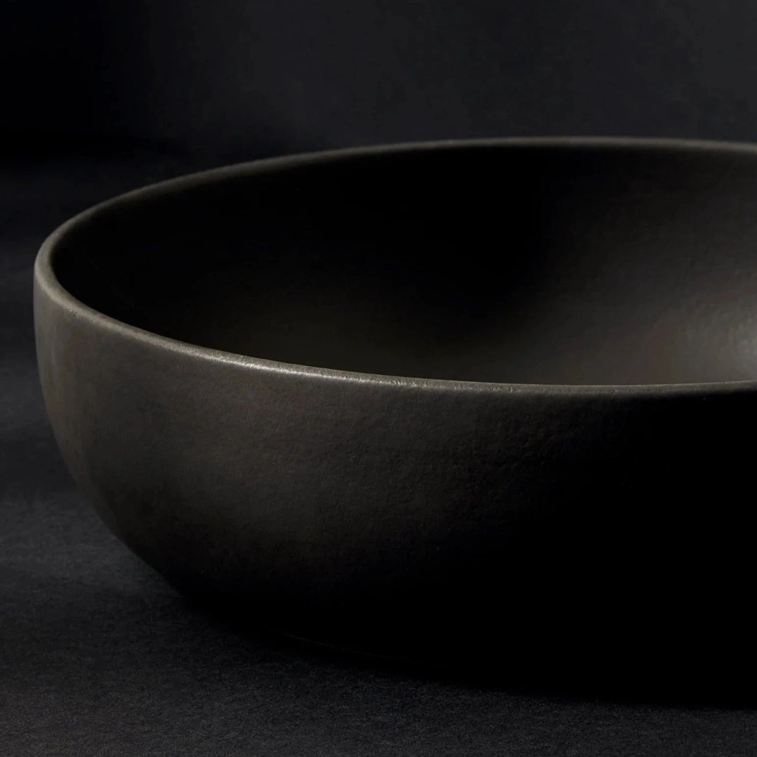 Shallow Stoneware Serving Bowl 60 oz - DWELL by CMGHARYAN Stoneware & More North America