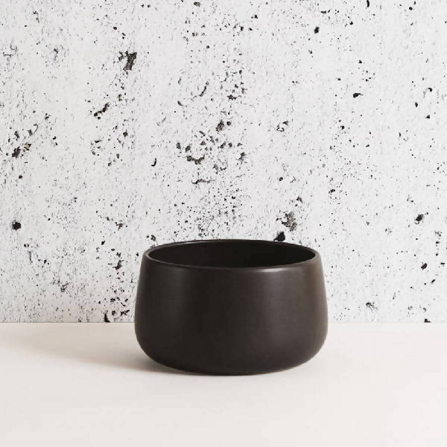 Stoneware Serving Bowl | Ewa 68 Oz - DWELL by CMGHARYAN Stoneware & More North America